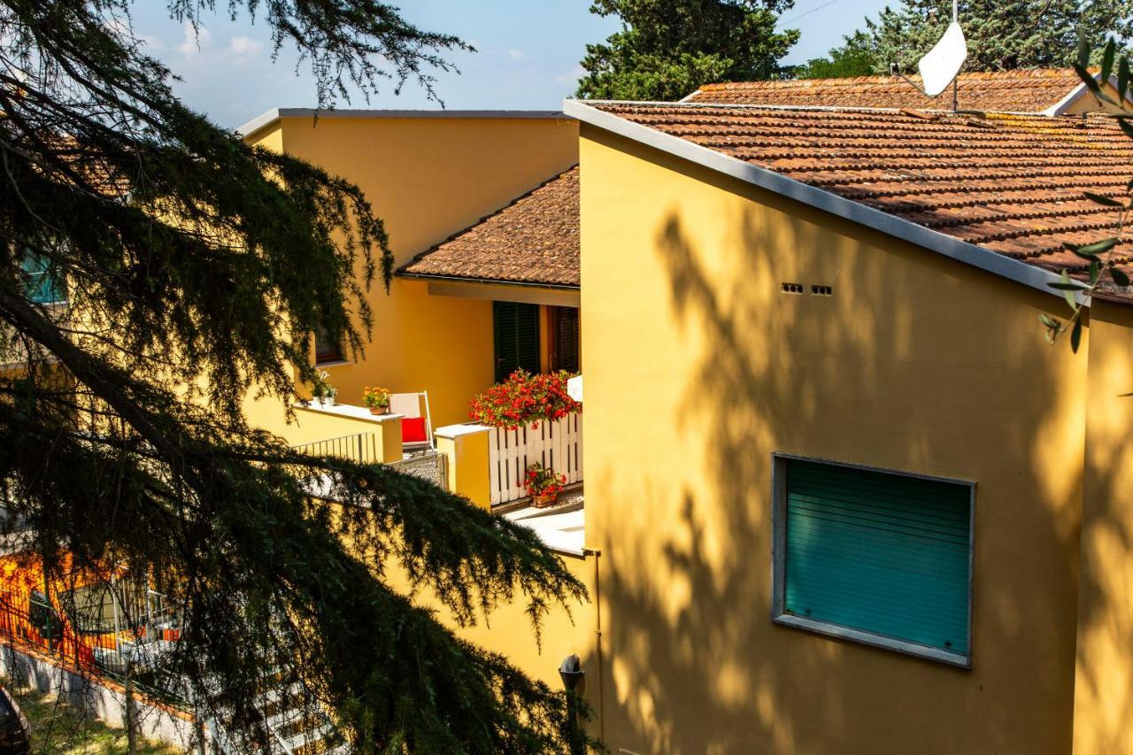 Апартаменты Casa Donatella Montecchio  Экстерьер фото